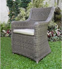 Seville armchair summergrass