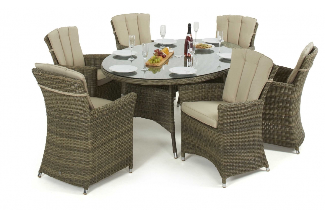 Winchester Oval Table with 2 Cava and 4 Armless Chairs
